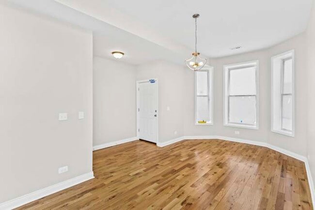 Building Photo - 6348 S Langley Ave