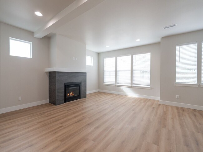 Foto del edificio - 9375 SW Eunice Ln
