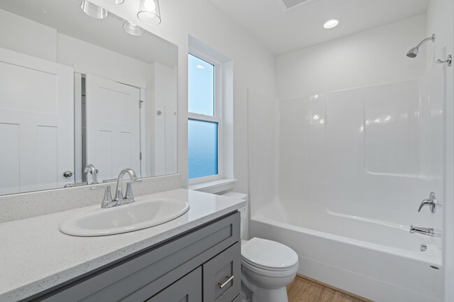 Foto del edificio - 2214 DeJong Dr