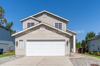 Building Photo - 4609 E 15th Ave