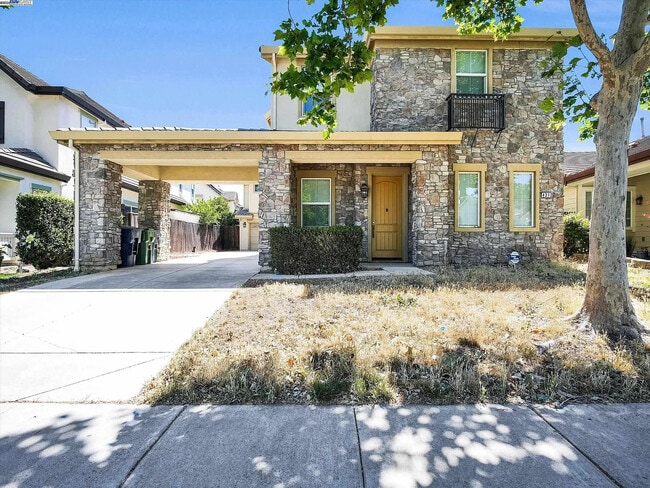 Building Photo - 4312 Middlefield Dr