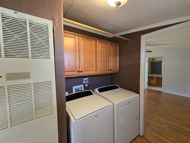 Foto del edificio - Mobile Home on Bonanza Avenue