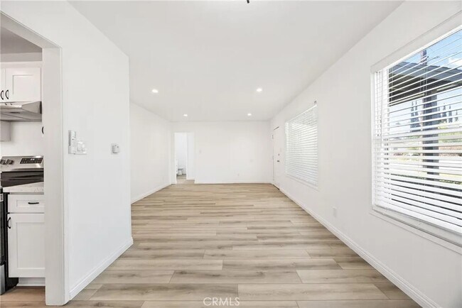 Foto del edificio - 3577 McKinley St