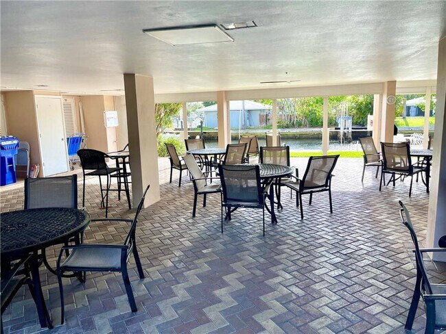 Foto del edificio - 1481 S Ocean Blvd