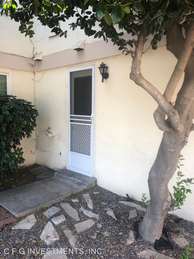 Foto del edificio - 2121 W Palmyra Ave