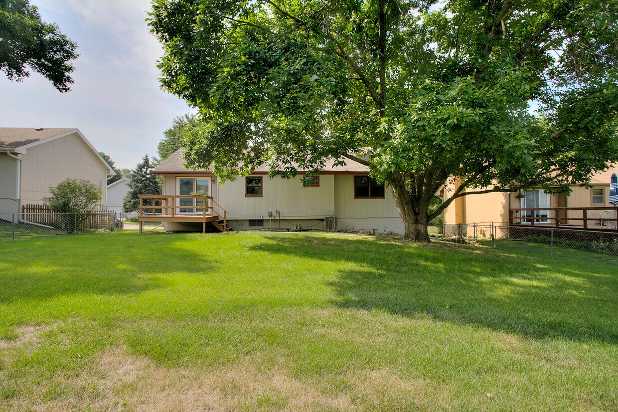 11260 Corby st, Omaha, NE 68164 House Rental in Omaha, NE