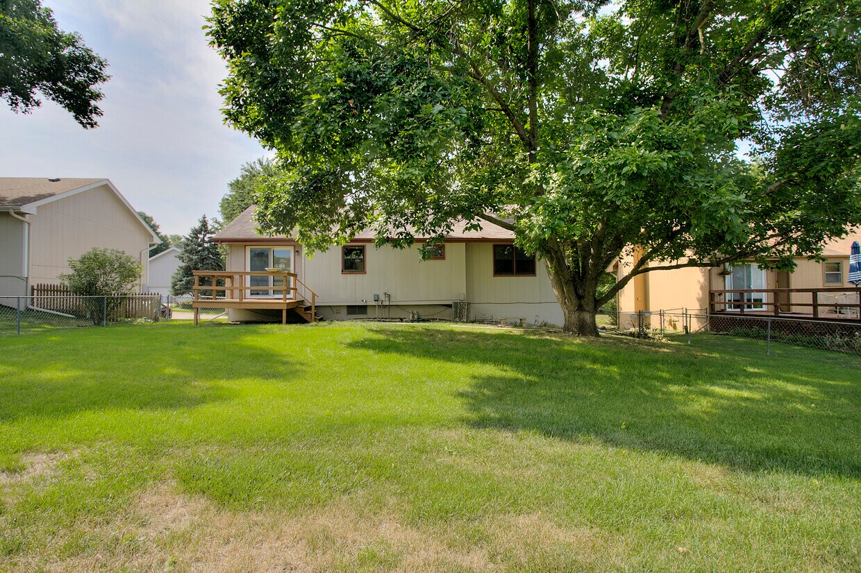 11260 Corby st, Omaha, NE 68164 House Rental in Omaha, NE