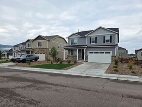 Building Photo - 2216 Teachout Crk Ct