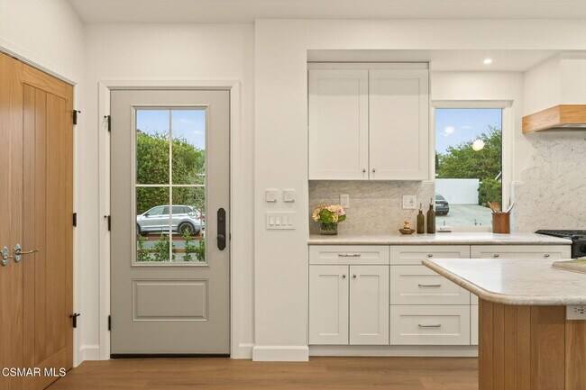 Foto del edificio - 734 Calle Margarita