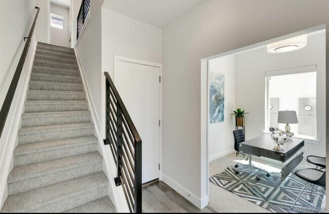 Ground floor office, garage access, coat closet - 1075 Chase St