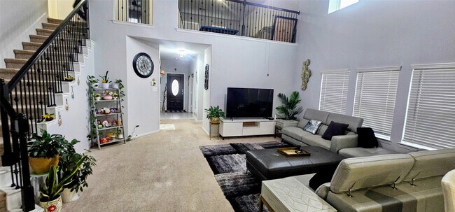 Foto del edificio - 8831 W Cres Lake Cir