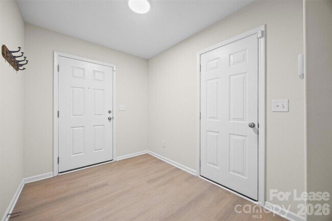 Foto del edificio - 9612 Brackenview Ct