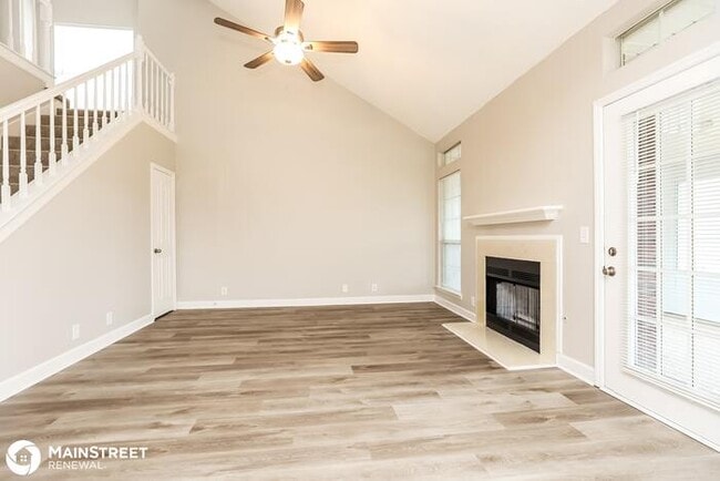 Building Photo - 1004 TONYAWOOD DR, OLD HICKORY, TN 37138