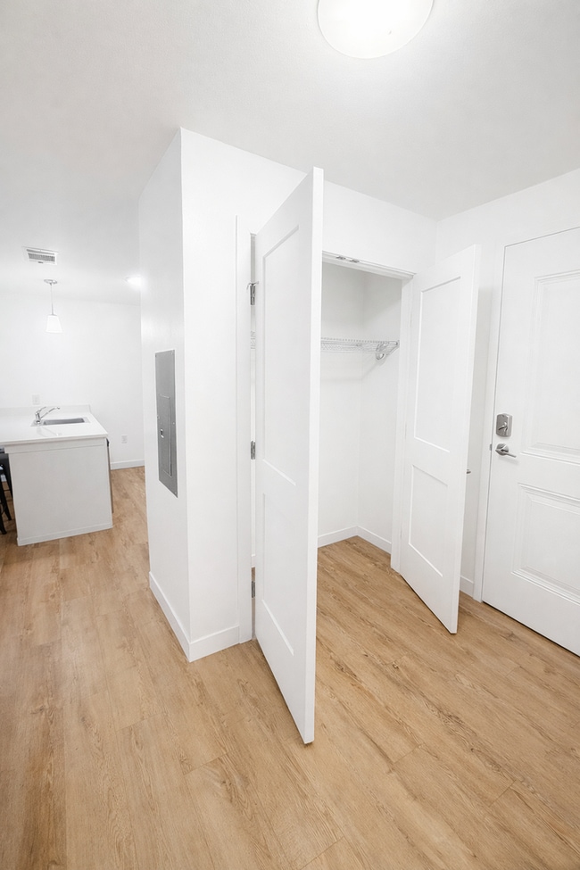 Interior Photo - The Outlook Apartments