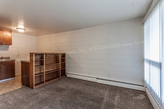Foto del edificio - 701 Parker St