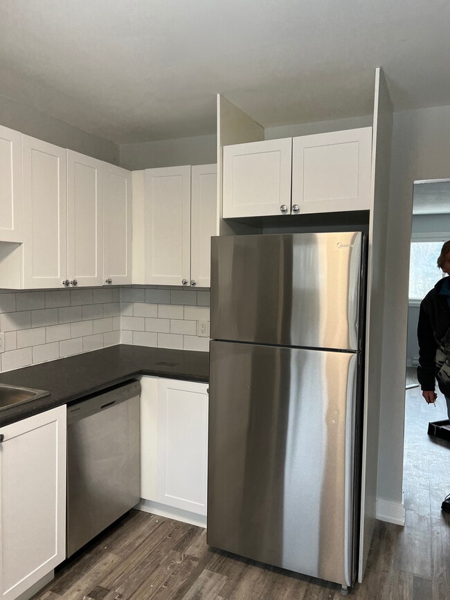 Building Photo - 32 Washburn St