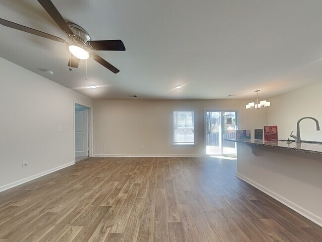 Foto del edificio - 306 Crooked Pne Ct