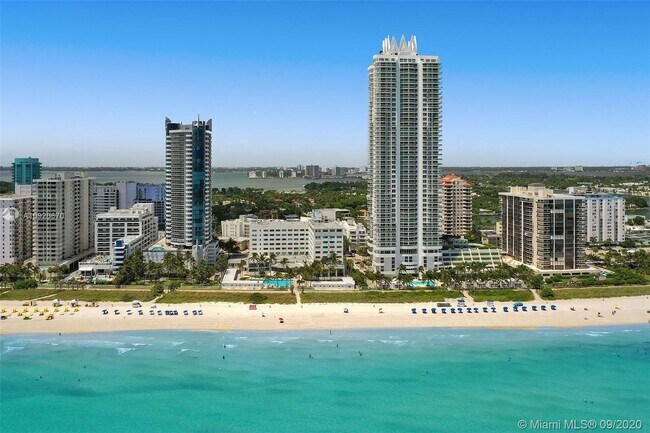 Building Photo - 6345 Collins Ave