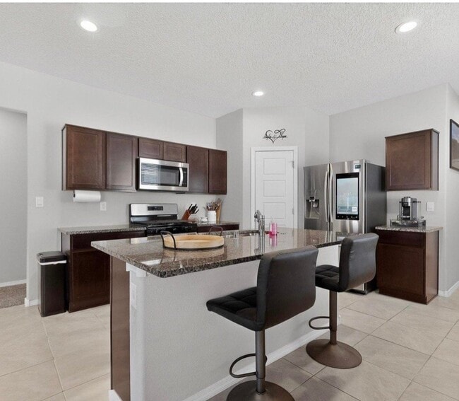 Foto del edificio - 10650 Valedon Ln SW