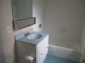 Building Photo - 5258 Leestone Ct