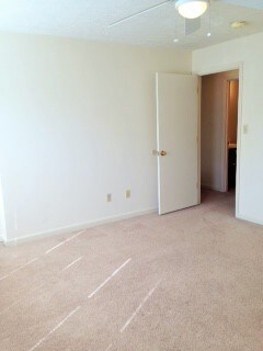 Building Photo - 410 Alta Ln