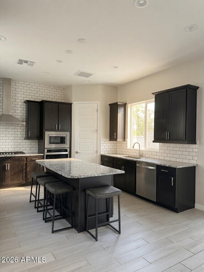 Building Photo - 4873 E Muriel Dr