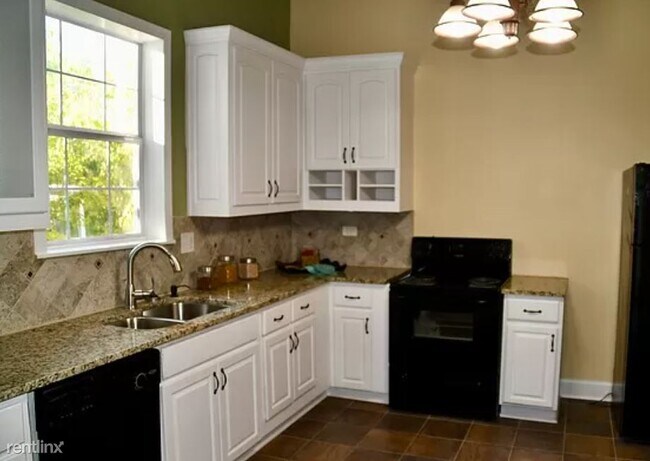 Foto del edificio - 3 br, 3 bath House - 1118 Wyoming Street
