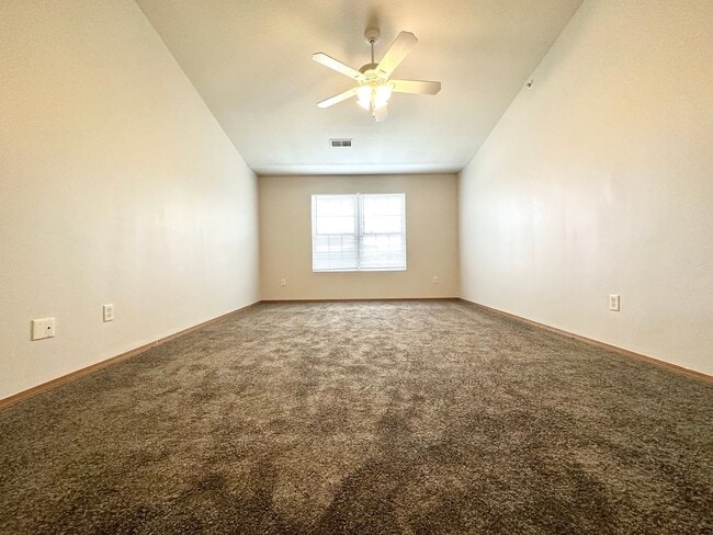 Interior Photo - Harvest View