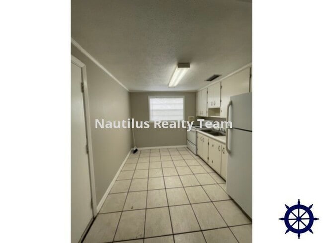 Foto del edificio - 904 Ruby Pl