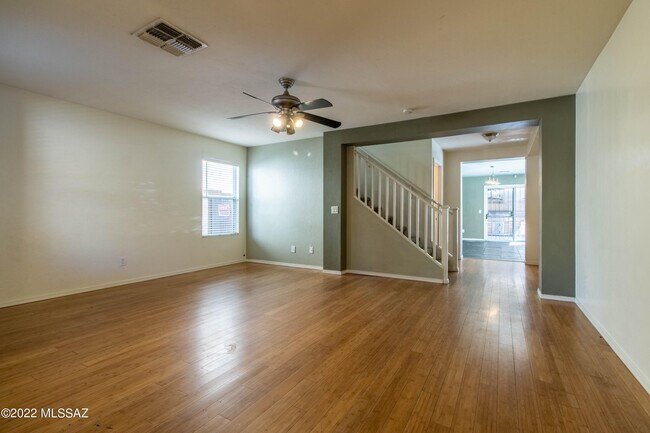 Building Photo - 4142 E Deer Dancer Way