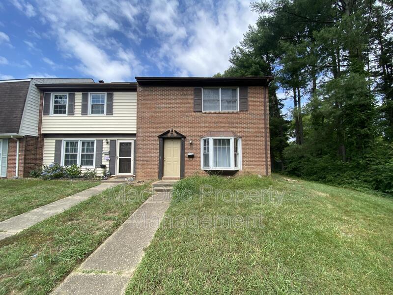 Primary Photo - 4500 Garfield Court