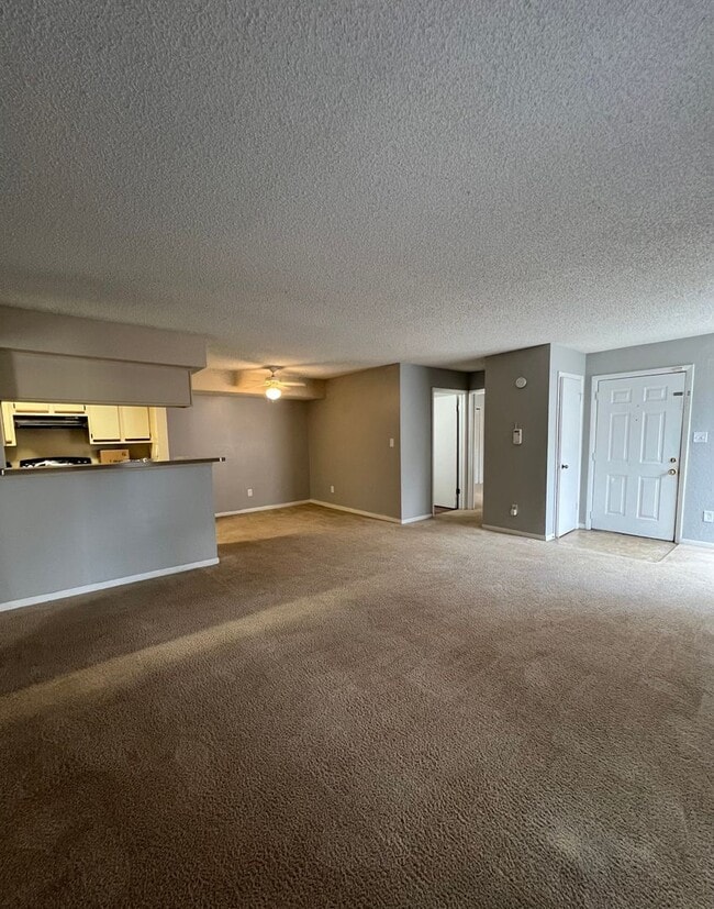 Building Photo - Two  bedroom, two bathroom apartment locat...