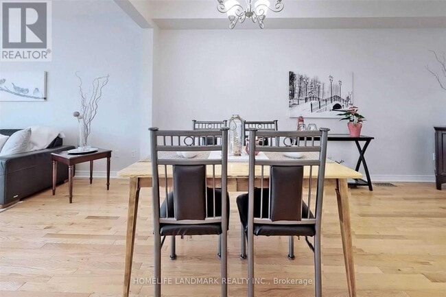 Building Photo - 68 Hawkes Dr