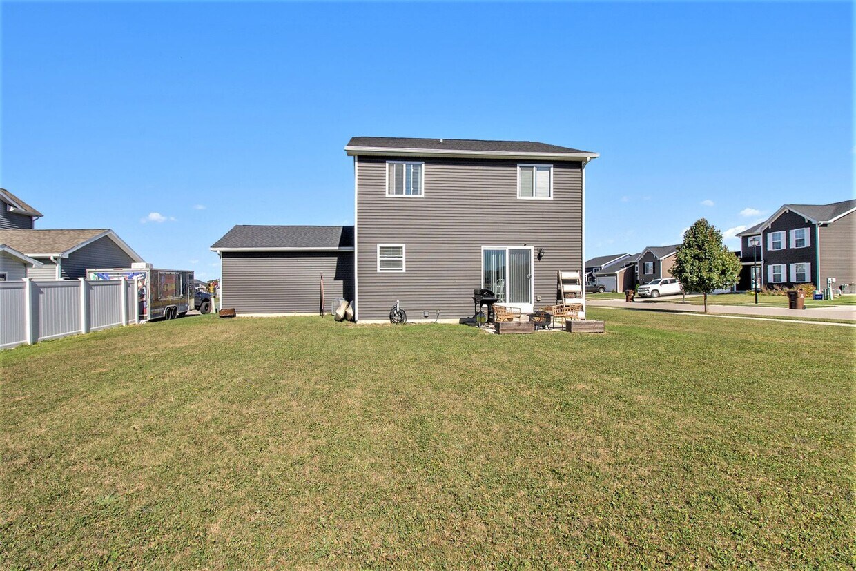 Building Photo - Best Value Home in Neighborhood