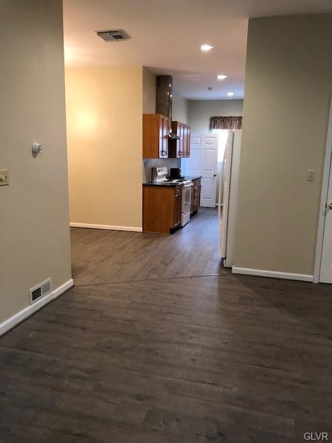 Foto del edificio - 5349 Cherry Valley Rd