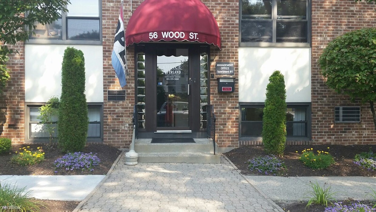 Primary Photo - 114 Harcourt Ave