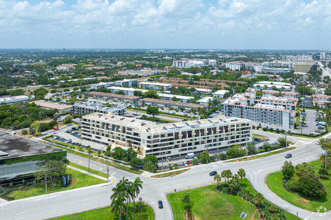 Aerial Photo - Pointe South