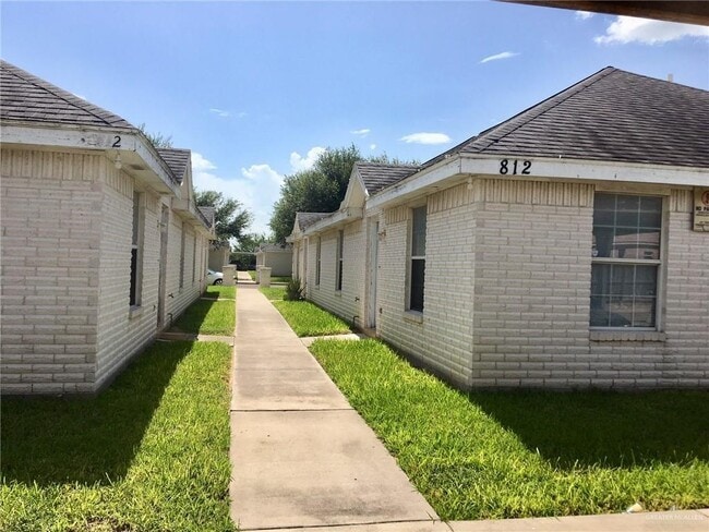 Foto del edificio - 24 N Cross St