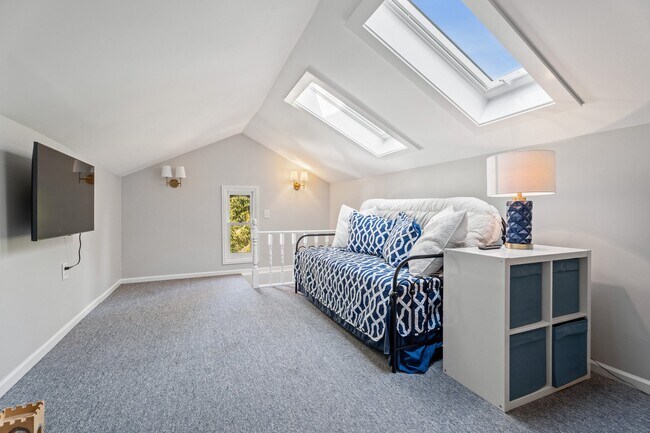 Foto del edificio - 612 Salt Rd