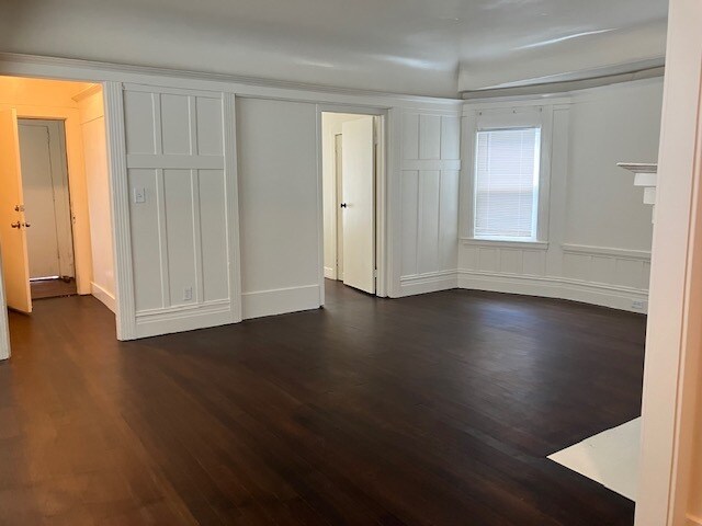 Building Photo - 722 30th St