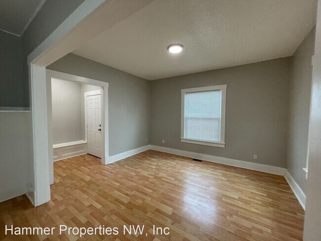 Building Photo - 5 br, 2 bath House - 1237 Grant Street