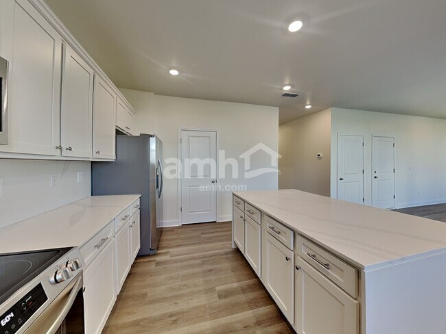 Foto del edificio - 3672 Creek View Cir