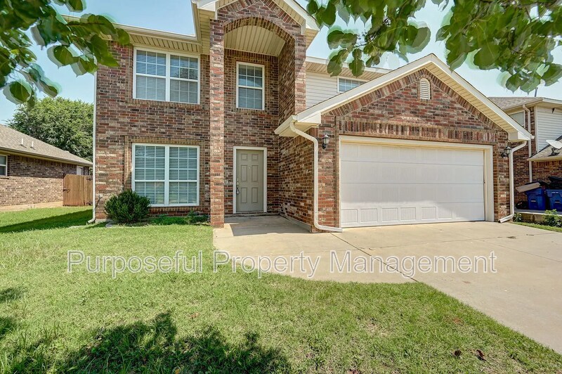Foto principal - 615 W Shadow Ridge Way