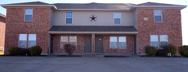 Foto del edificio - 3608 Malibu Ln