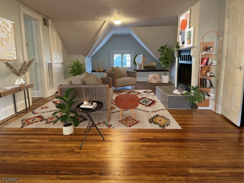Foto principal - 11 Wetmore Ave