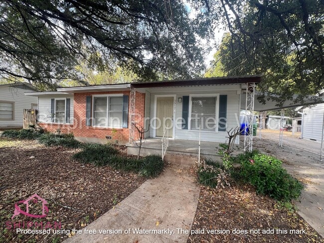 Foto del edificio - 3917 Maple Ave