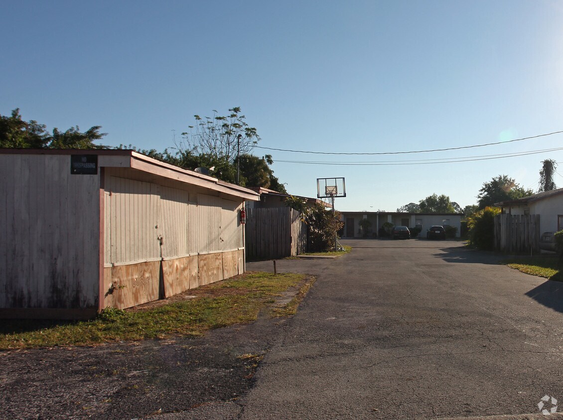 Haverhill Homes Apartments in Haverhill, FL