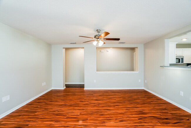 Building Photo - Mulberry 3-Bedroom Home