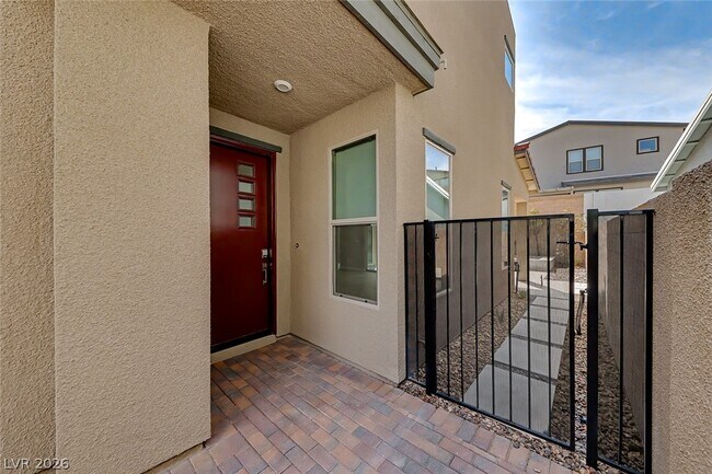 Foto del edificio - 3259 Fountaintree Ave