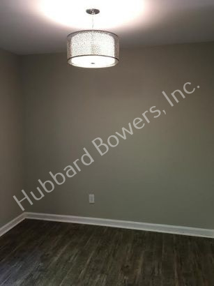 Building Photo - 501 Picadilly Square